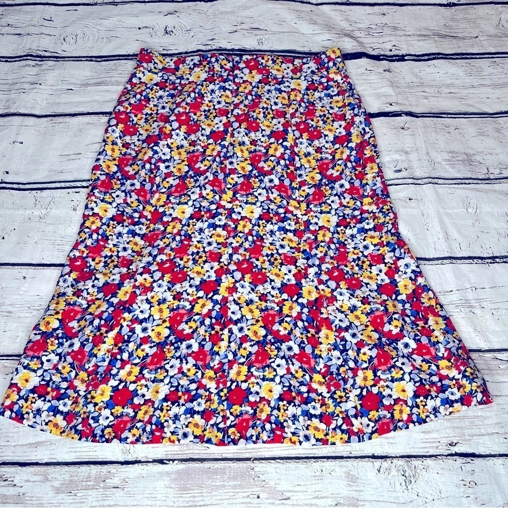 NWT Ann Taylor Floral Seamed Fit and Flare Skirt Size 10